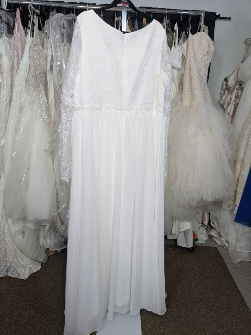 NWT Size 24 White Boho Lace Wedding Dress - Picture 5 of 8